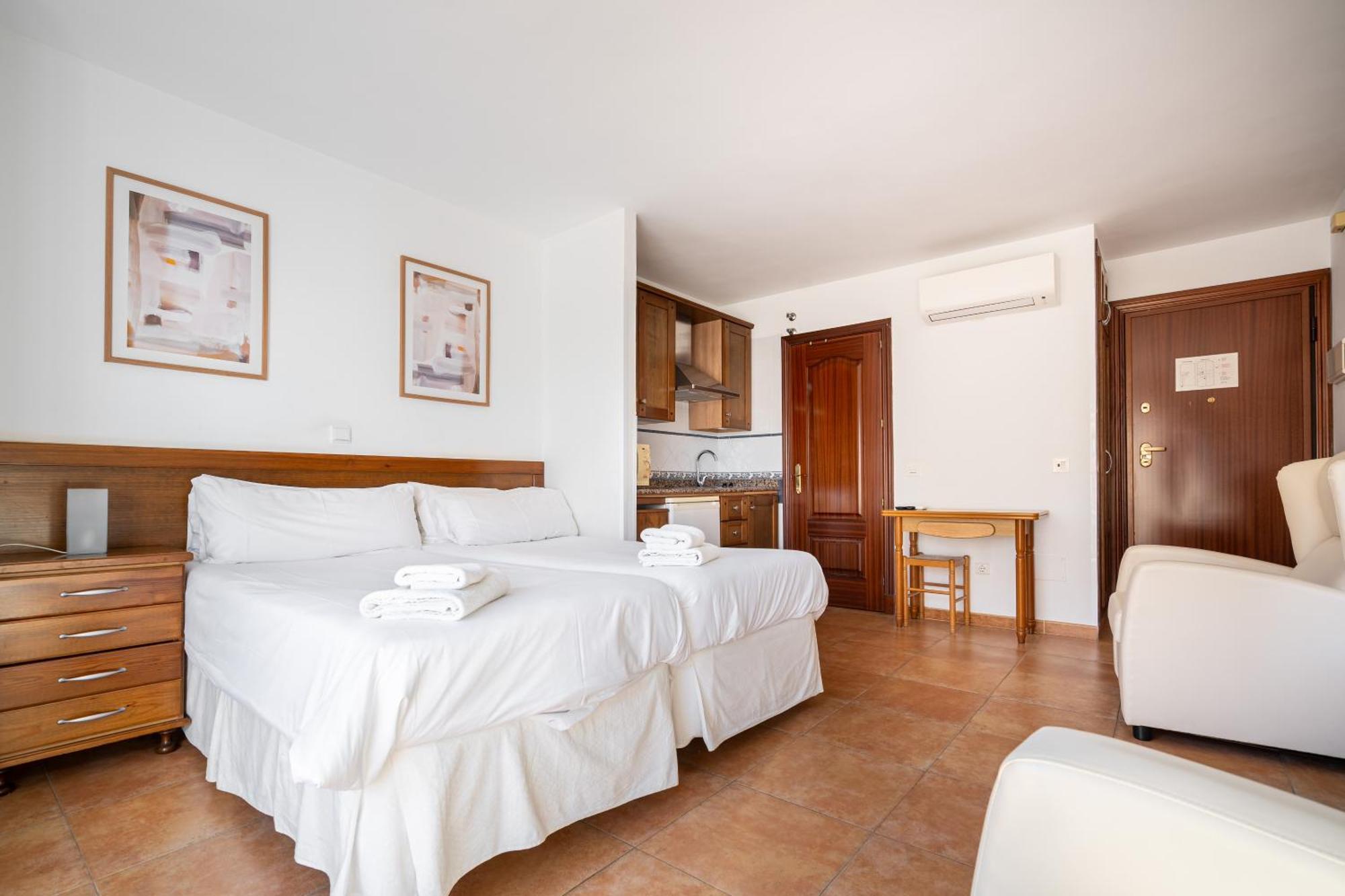 Apartamentos Capricho Del Mar Torremolinos Exterior foto